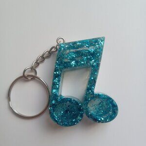 Music note keychain